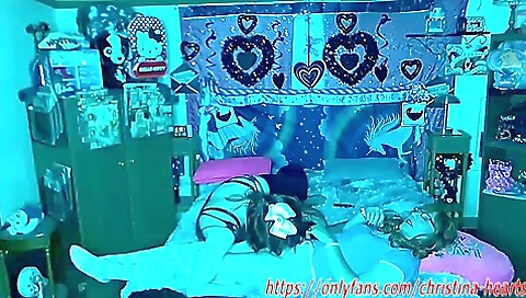 Horny brunette and redhead have a fantastic threesome