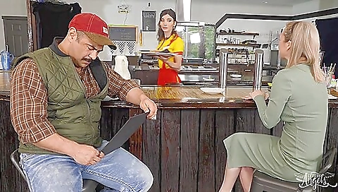 Italian cock gets into a hot pornstar in stockings