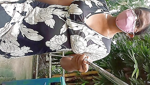 Amateur amateur solo video with big tits and wild ride on bike